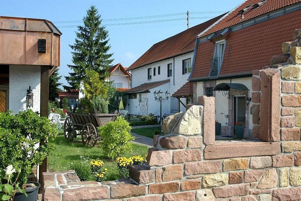 Gutshof Ziegelhuette Hotel Edenkoben Luaran gambar